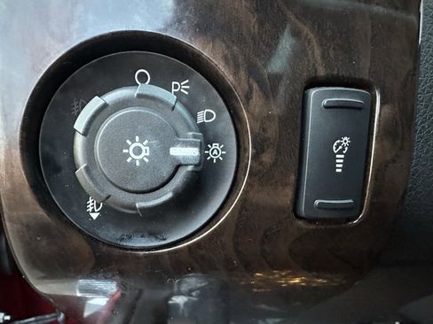 Used 2016 Ford F350 Platinum w/ Snow Plow Prep Package image 23