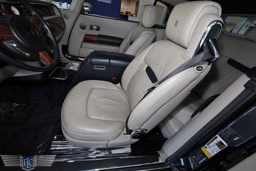 Used 2009 Rolls-Royce Phantom Coupe RWD image 18