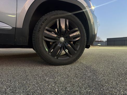 Used 2019 Volkswagen Atlas SEL image 8