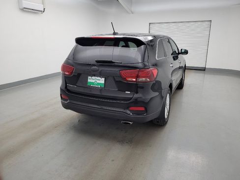 Used 2019 Kia Sorento L FWD image 7