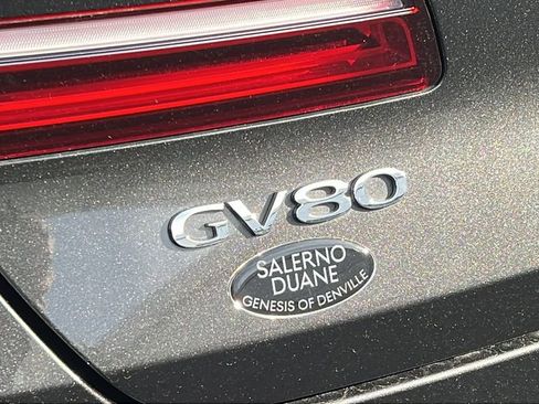 Used 2024 Genesis GV80 3.5T w/ Prestige Package image 18