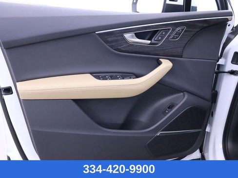 New 2025 Audi Q7 3.0T Premium Plus image 15