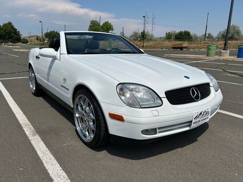 Used 1999 Mercedes-Benz SLK 230 image 3
