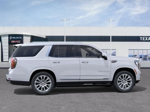 New 2026 GMC Yukon Denali w/ Sun & Power Step Package image 6