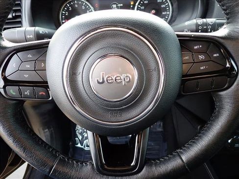 Used 2022 Jeep Renegade Altitude w/ Convenience Group image 16