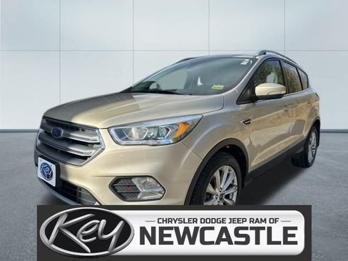 Used 2017 Ford Escape Titanium image 1