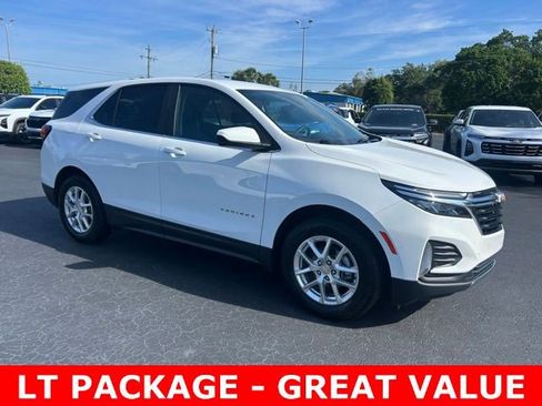 Used 2024 Chevrolet Equinox LT FWD image 1