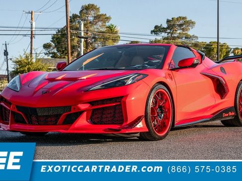 Used 2021 Chevrolet Corvette Stingray Premium Cpe w/ 3LT RWD image 1