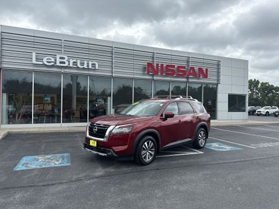 Used 2022 Nissan Pathfinder SL