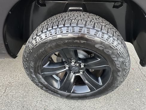 Used 2018 RAM 1500 Sport w/ Convenience Group image 17