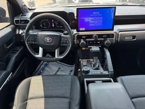 Used 2026 Toyota 4Runner TRD Off-Road Premium AWD/4WD image 19