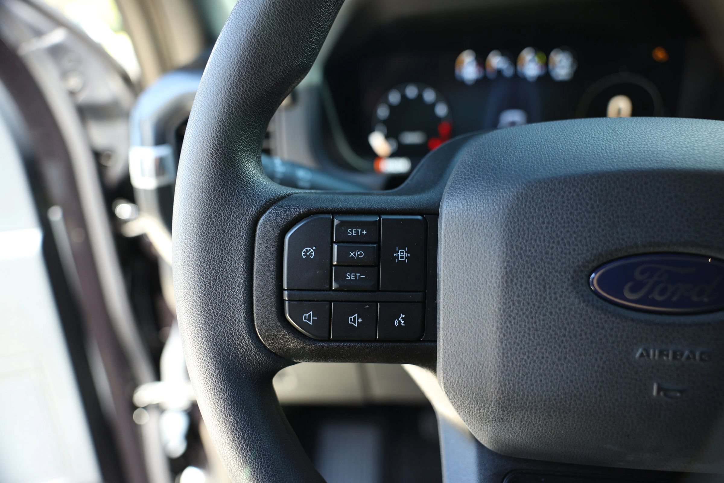 Used 2024 Ford F150 STX w/ Tow/Haul Package RWD image 13
