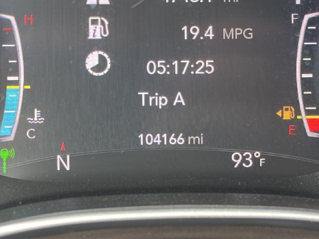 Used 2017 Chrysler Pacifica Touring-L Plus FWD image 37