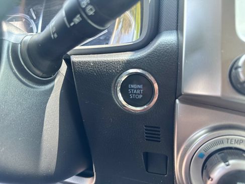 Used 2021 Toyota 4Runner Limited AWD/4WD image 20