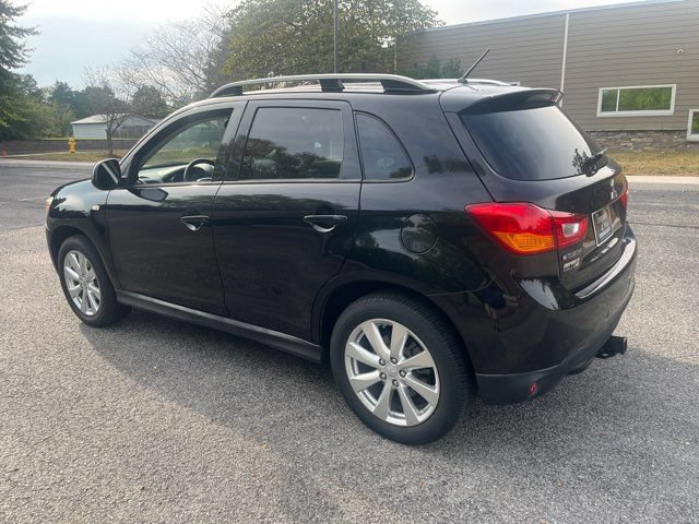 Used 2015 Mitsubishi Outlander Sport ES AWD/4WD image 4