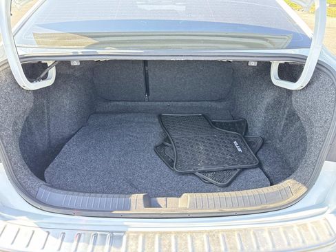 Used 2024 Volkswagen Jetta SE w/ Panoramic Sunroof Package image 22