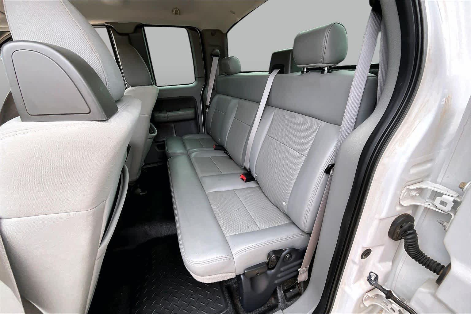 Used 2007 Ford F150 XLT AWD/4WD image 17