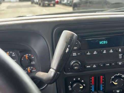 Used 2007 Chevrolet Silverado 1500 LT w/ Extended Cab Value Package AWD/4WD image 21