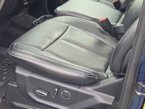 Used 2018 Ford F150 Lariat w/ Equipment Group 501A Mid image 20