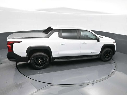 New 2024 Chevrolet Silverado EV W/T AWD/4WD image 18