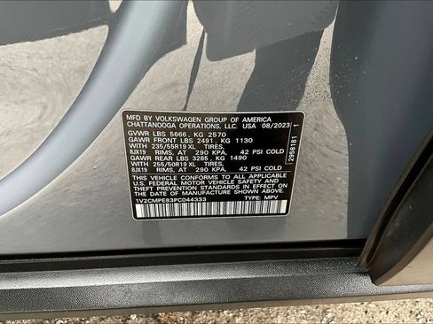 Used 2023 Volkswagen ID.4 Pro RWD image 19