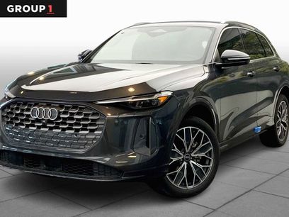 New 2025 Audi Q5 Premium Plus