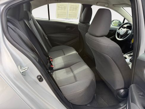 Used 2023 Toyota Corolla LE FWD image 18