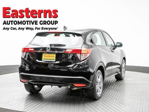Used 2022 Honda HR-V LX image 5