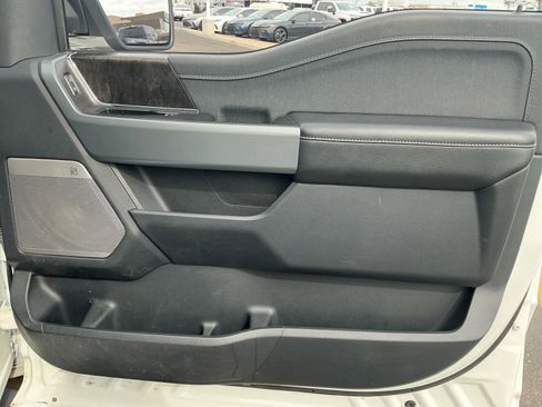 Used 2023 Ford F150 Lariat w/ Equipment Group 502A High image 16