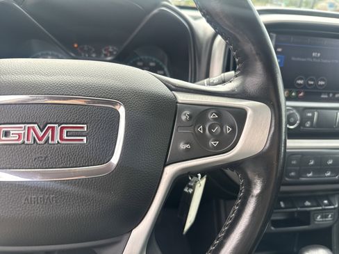 Used 2022 GMC Canyon Elevation w/ Elevation Premium Package AWD/4WD image 19