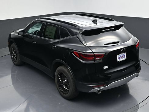 New 2026 Chevrolet Blazer LT w/ Convenience Package AWD/4WD image 48