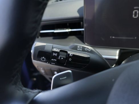 Certified 2025 Kia K5 GT FWD image 28