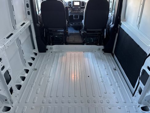 New 2026 RAM ProMaster 1500 w/ Quick Order Package 22G SLT image 13