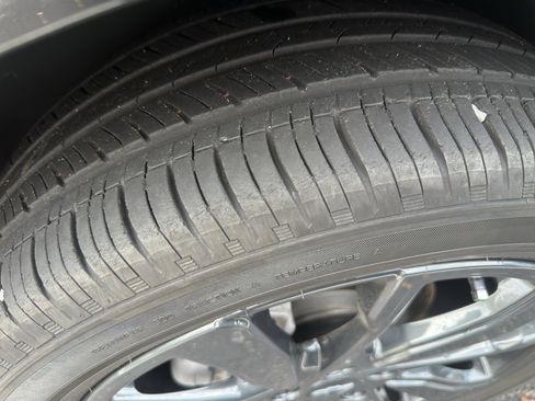 Used 2024 Chevrolet Equinox RS image 10