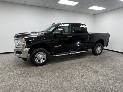 Used 2024 RAM 2500 Big Horn w/ Bed Utility Group image 20