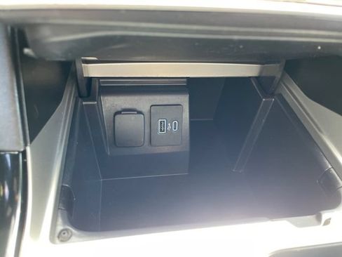 Used 2021 Ford Explorer ST w/ Equipment Group 401A AWD/4WD image 37