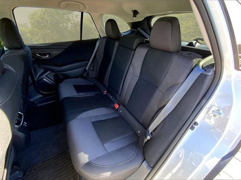 Certified 2025 Subaru Outback Premium image 22
