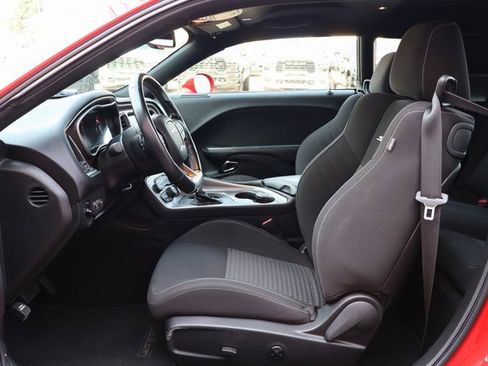 Used 2022 Dodge Challenger SRT Hellcat Redeye image 11