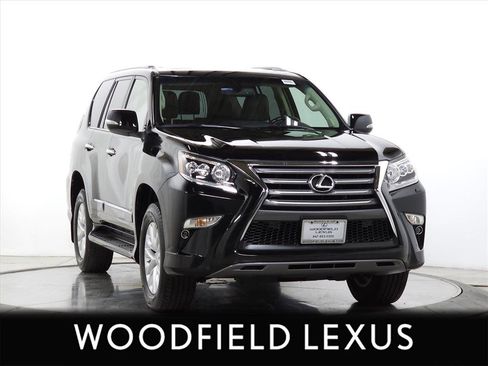 Used 2017 Lexus GX 460 image 1