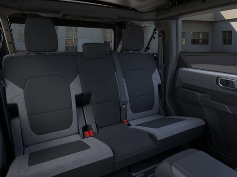 New 2025 Ford Bronco 4-Door w/ Sasquatch Package image 11