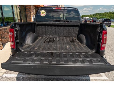 Used 2021 RAM 1500 Laramie w/ Sport Appearance Package AWD/4WD image 32