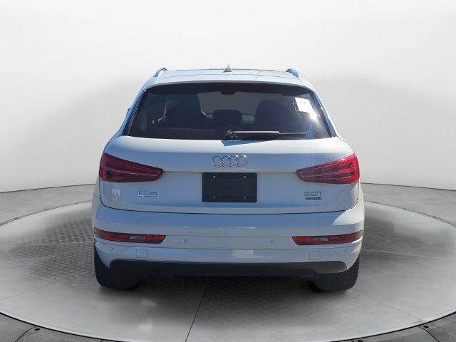 Used 2018 Audi Q3 2.0T Premium Plus w/ Premium Plus Package AWD/4WD image 4