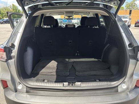 Used 2022 Ford Escape SE w/ SE Sport Appearance Package AWD/4WD image 22