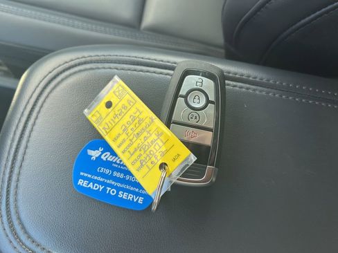 Used 2024 Ford Maverick Lariat w/ Black Appearance Package image 22