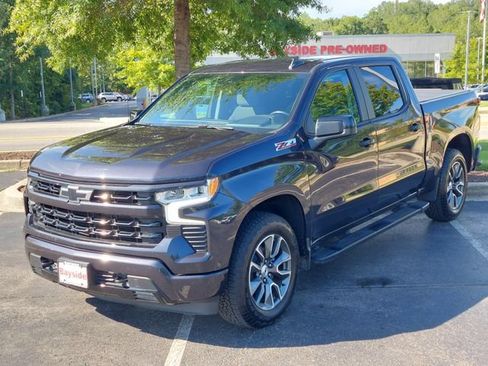 Used 2023 Chevrolet Silverado 1500 RST AWD/4WD image 5