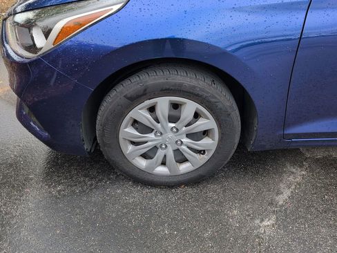 Used 2022 Hyundai Accent SE image 6