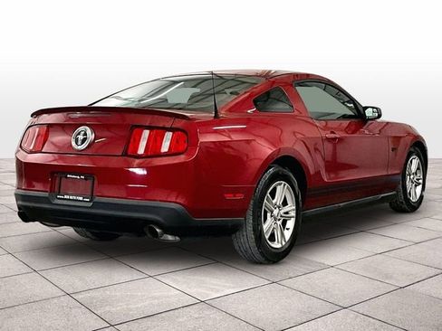 Used 2012 Ford Mustang Coupe RWD image 11
