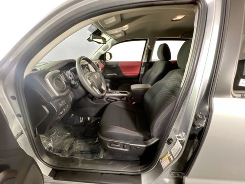 Used 2023 Toyota Tacoma SR5 image 19