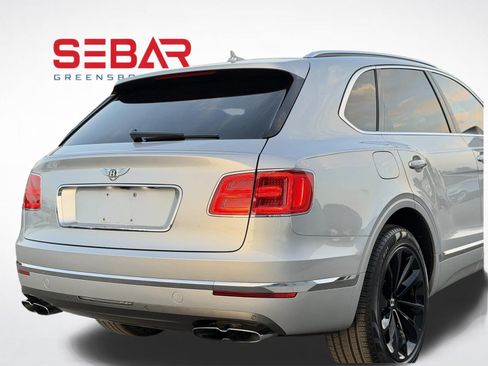 Used 2019 Bentley Bentayga AWD/4WD image 64
