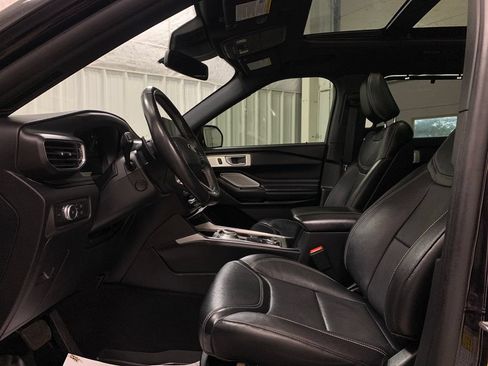 Used 2020 Ford Explorer ST w/ ST Street Pack AWD/4WD image 16